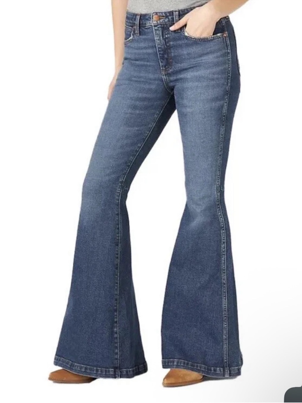 Wrangler Retro High Rise Flare Womens Medium Wash Stretch sz 30 x 32 NEW